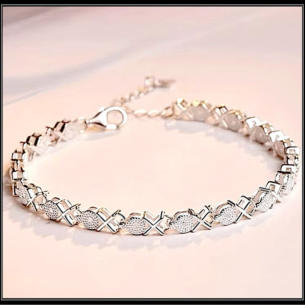 Clearance! NEW SILVER 925 HUGS & KISSES LOVE STERLING TENNIS BRACELET